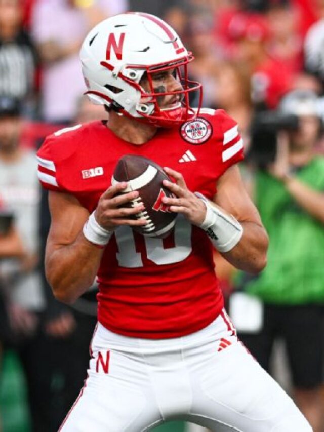 Things You should now about Nebraska Football Team! - Paisa Minded